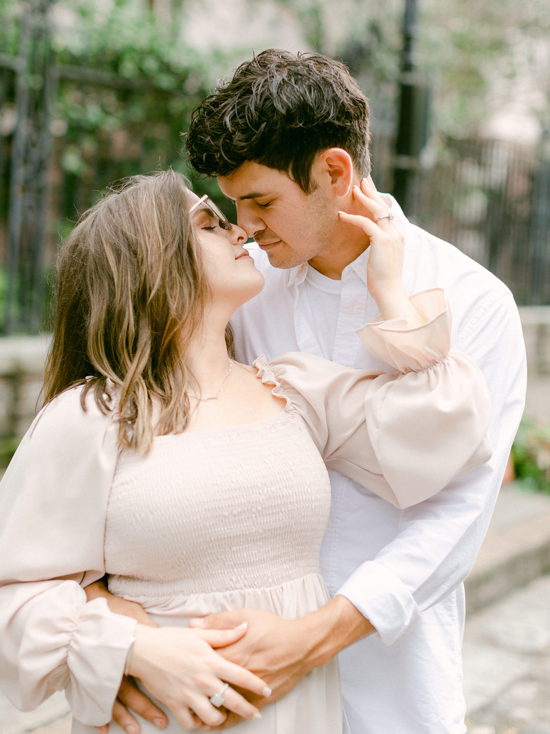 2-charleston-engagement-chalmers-street-torianna-brooke-portraiture