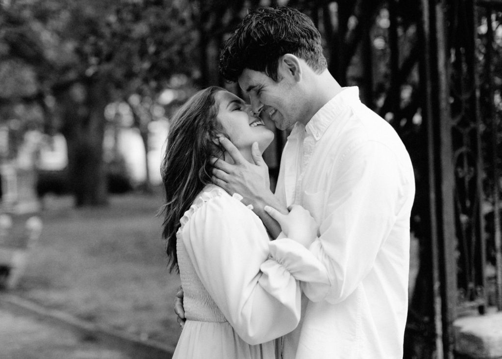 4-charleston-engagement-chalmers-street-torianna-brooke-portraiture